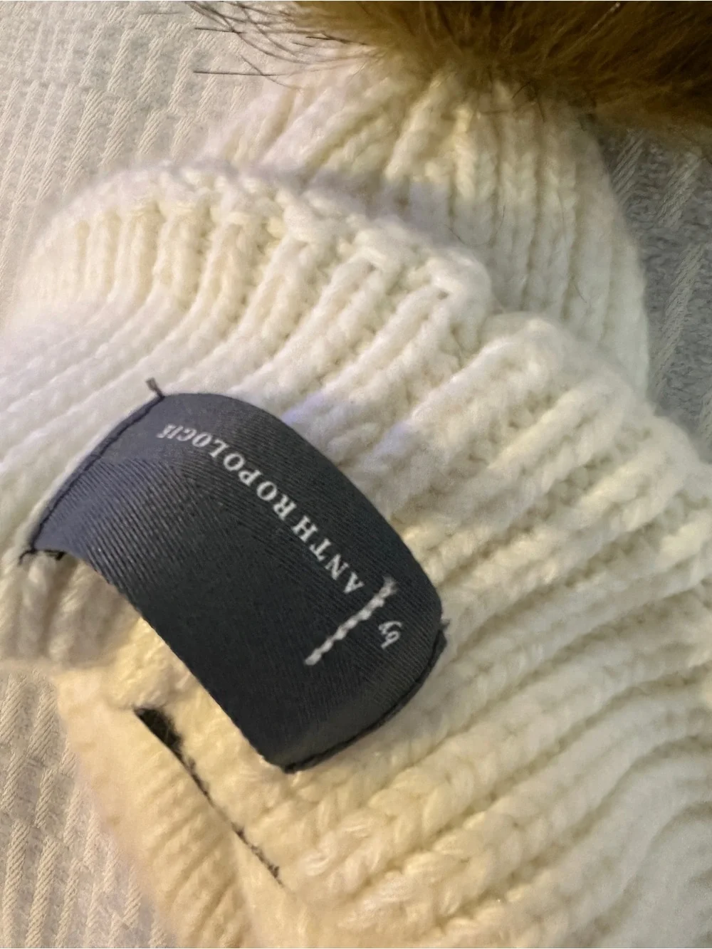 Anthropologie Pick-A-Pom Marled Beanie Base Cream w/Taupe Pom - Picture 9 of 12